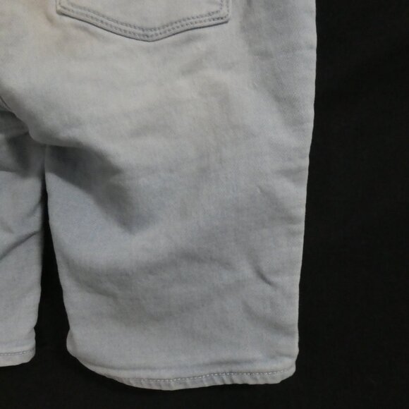 OLD NAVY - Stretch | 12 regular | Ballerina 360° Stretch Light Wash Bermuda Jean - Picture 14 of 14